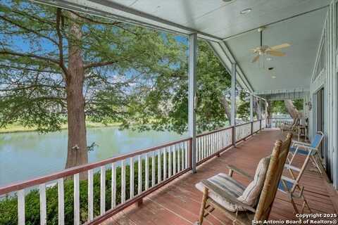 160 River Shadows, McQueeney, TX 78123
