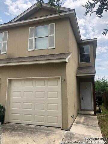 7526 Myrtle Trail, San Antonio, TX 78244