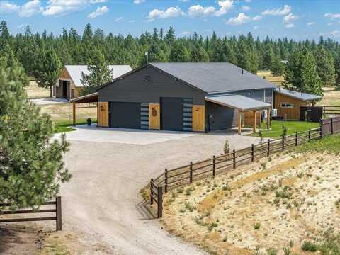 2012 W Maverick Ln, Deer Park, WA 99006