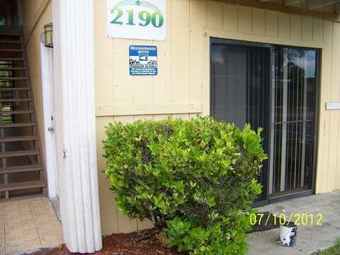2190 Forest Knoll Drive NE, Palm Bay, FL 32905