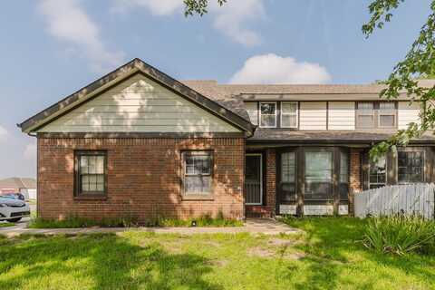 1517 S Goebel, Wichita, KS 67207