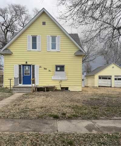 655 H St, Phillipsburg, KS 67661