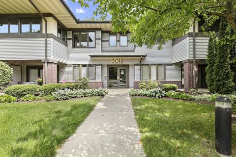 3018 Yarmouth Greenway Drive, Fitchburg, WI 53711
