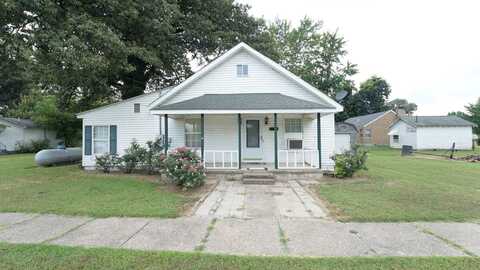 205 Cherry St, Dexter, MO 63874