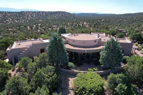 108 Vuelta Maria, Santa Fe, NM 87506