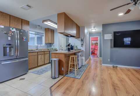 5040 Front Street, Shasta Lake, CA 96019