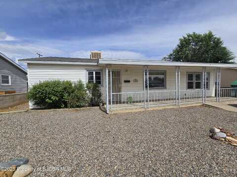 1604 N COCHITI Avenue, Farmington, NM 87401