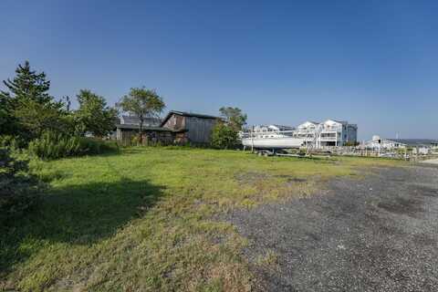 2 Point Dr, Somers Point, NJ 08244