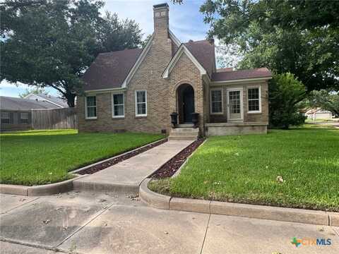 1004 East 10th, Cameron, TX 76520