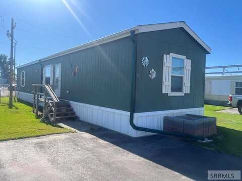 2374 #5 E Iona Road, Idaho Falls, ID 83401