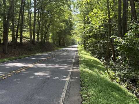 5479 Irish Road, Schuyler, VA 22969