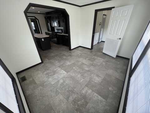 8481 Stephanie Dr, Newport, MI 48166