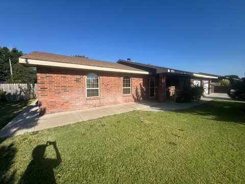 611 South Washington Street, Hugoton, KS 67951