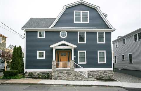 25 Dearborn Street, Newport, RI 02840