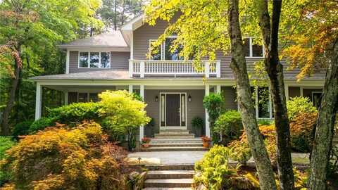 60 Pheasant Drive, East Greenwich, RI 02818