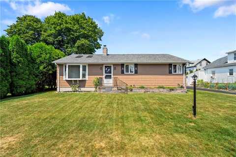 7 Layton Street, North Providence, RI 02911