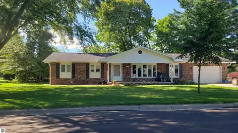 213 Fairlane Drive, Traverse City, MI 49684
