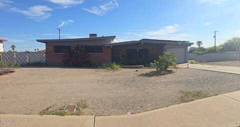 1882 W Camelot Road, Tucson, AZ 85713
