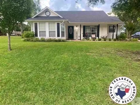6 Timber Ridge Dr., Atlanta, TX 75551