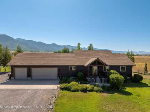 247 FREEDOM Lane, Etna, WY 83118