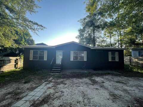 5445 Fallow Lane, Tallahassee, FL 32304