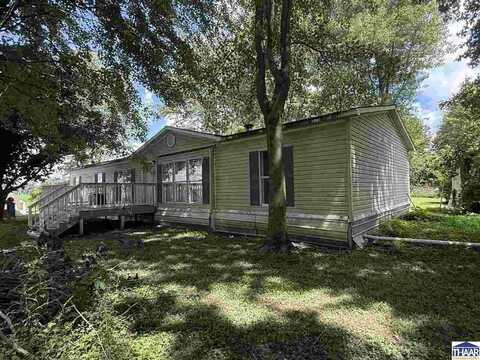 1832 E 950 N Road, Farmersburg, IN 47850