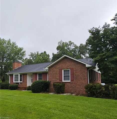 1206 Dan George Road, Westfield, NC 27053