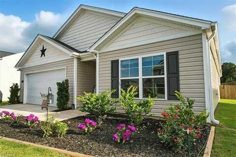 222 Birch Tree Way, Mayodan, NC 27027