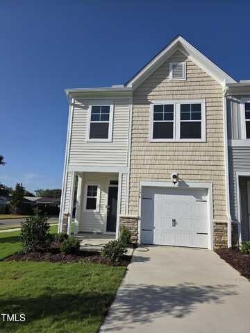 176 Paramount Drive, Smithfield, NC 27577