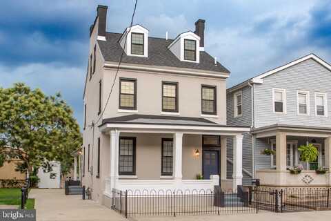 327 WOOD STREET, BRISTOL, PA 19007