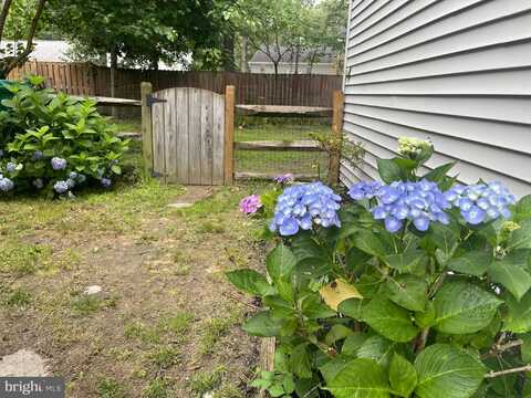 5005 VANE COURT, WALDORF, MD 20602