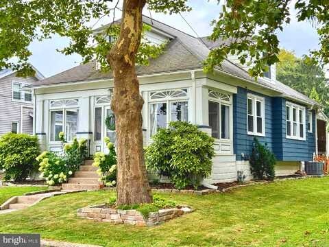 221 DALLAS ROAD, WILLOW GROVE, PA 19090
