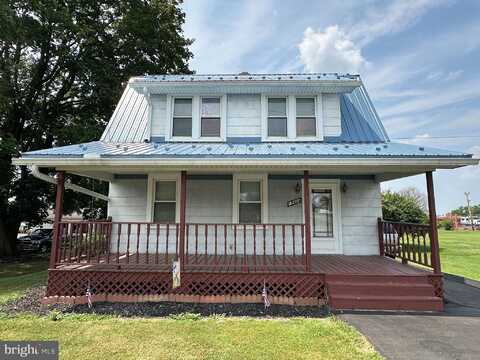 15444 PENNSYLVANIA AVENUE, GREENCASTLE, PA 17225