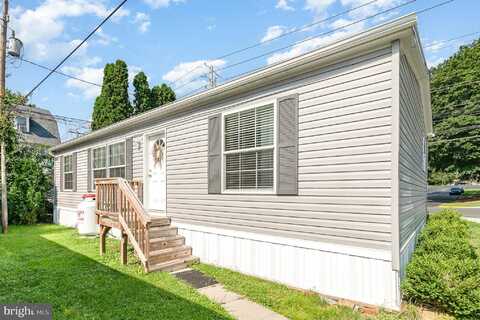 3598 MOBILE ROAD, HARRISBURG, PA 17109