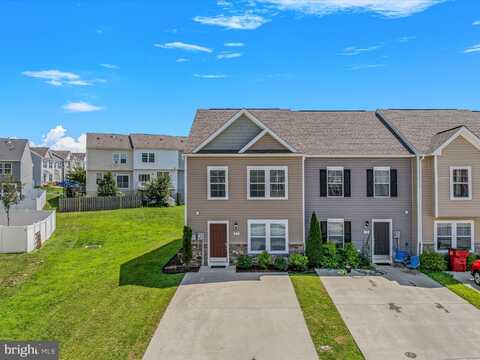 27 MENGEL ROAD, MARTINSBURG, WV 25403