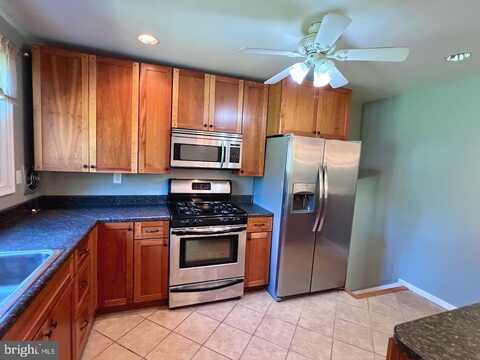 2208 JAMAICA DRIVE, WILMINGTON, DE 19810