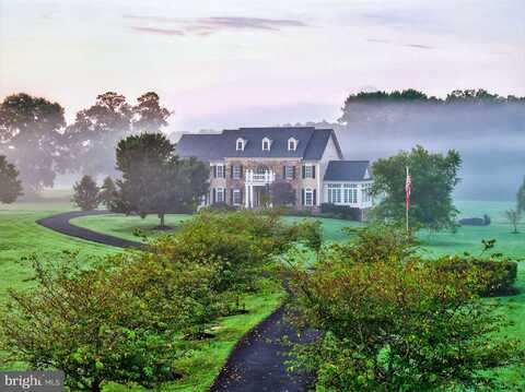 10895 JUSTABOUT FARMS LANE, NOKESVILLE, VA 20181