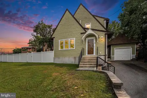 7238 HOLLYWOOD ROAD, FORT WASHINGTON, PA 19034