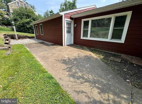 5667 OLD YORK ROAD, BUCKINGHAM, PA 18912
