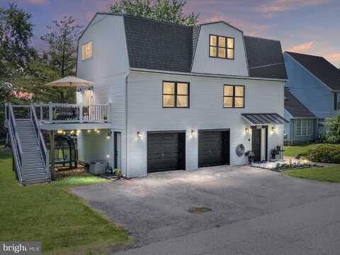 8111 DOGWOOD, SPARROWS POINT, MD 21219