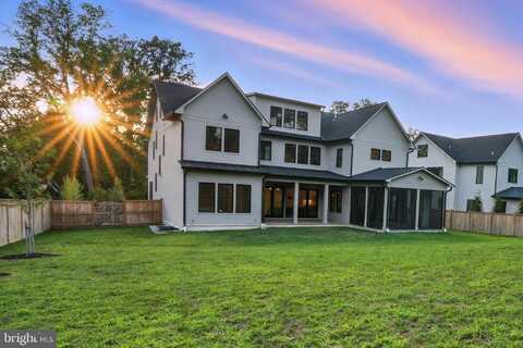 1111 INGLESIDE AVENUE, MCLEAN, VA 22101
