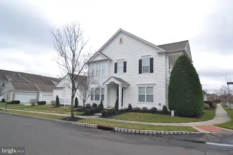24 LUMBERMILL LANE, VOORHEES, NJ 08043