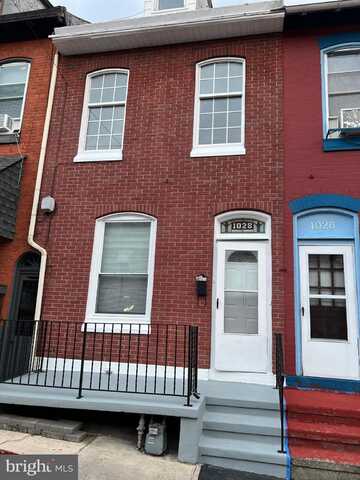 1028 GREEN STREET, READING, PA 19604