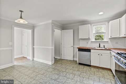 9936 HARFORD, PARKVILLE, MD 21234