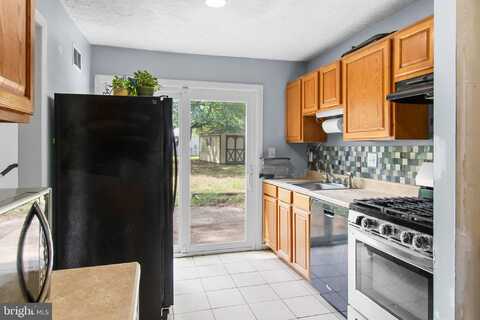 1115 HAMLIN ROAD, WALDORF, MD 20602