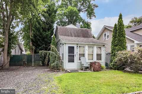 36 W POINT PLEASANT AVENUE, OCEAN GATE, NJ 08740