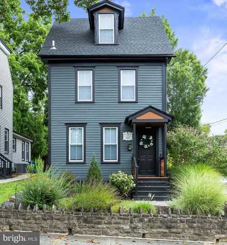 129 S CHURCH STREET, MOORESTOWN, NJ 08057