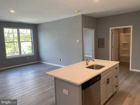 95 N WHITE HORSE PIKE, SOMERDALE, NJ 08083