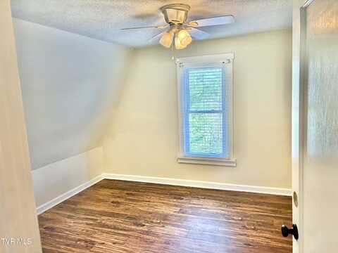 1104 King Springs Road, Johnson City, TN 37601