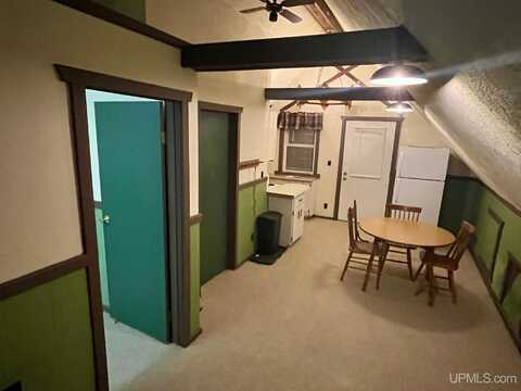 E6280 Snowdrift, Bessemer, MI 49938